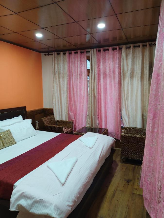 Paradise Leh Residency Екстер'єр фото